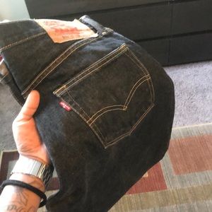 Levi’s 501 size waist 34 length 32 button fly